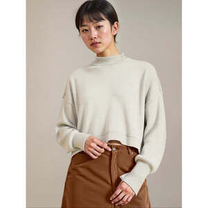 New York & Company Oversized Cropped Crew Neck Sweater Size SMALLSMALL / GREY